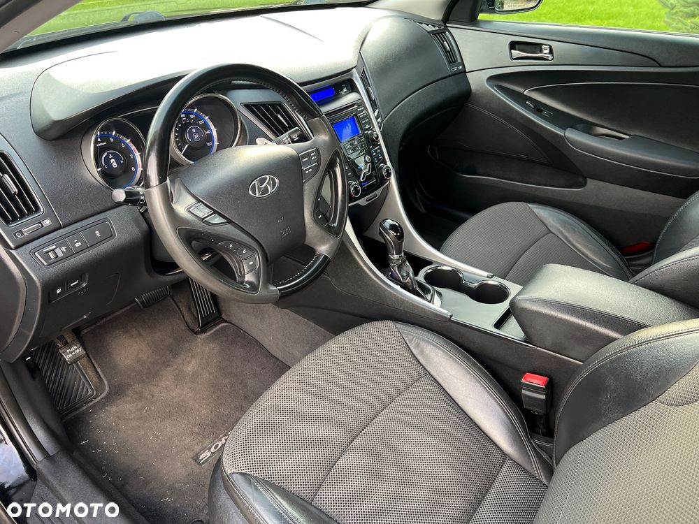 Hyundai Sonata 3.3 V6 Premium - 13