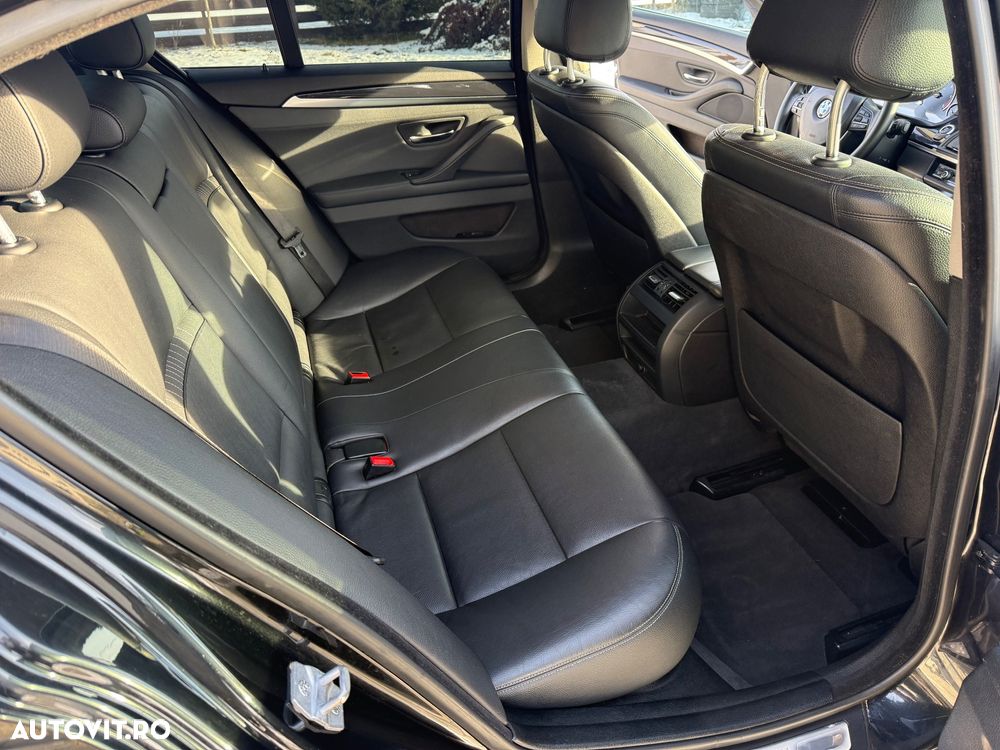 BMW Seria 5 520d - 8