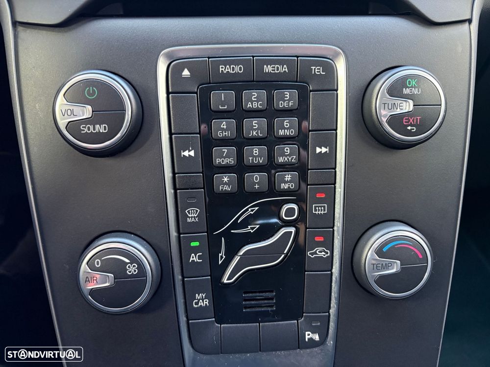 Volvo V40 2.0 D2 Kinetic - 46