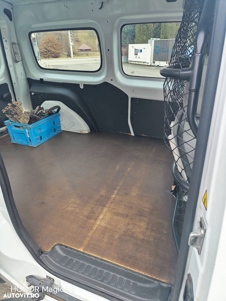 Renault KANGOO Maxi - 8