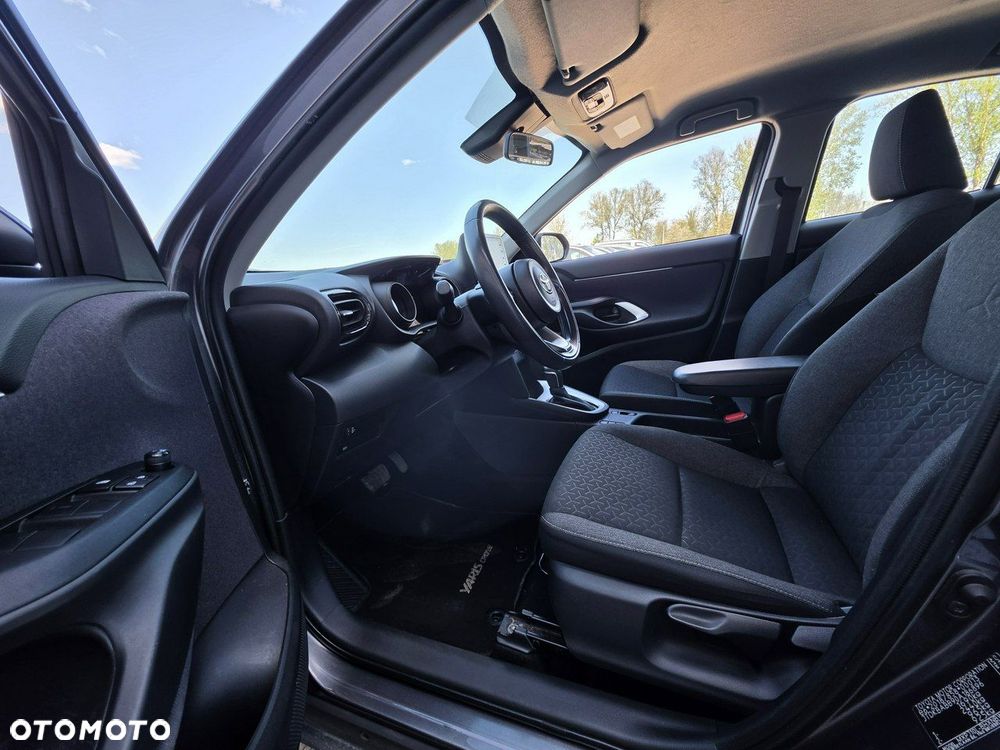 Toyota Yaris Cross - 17