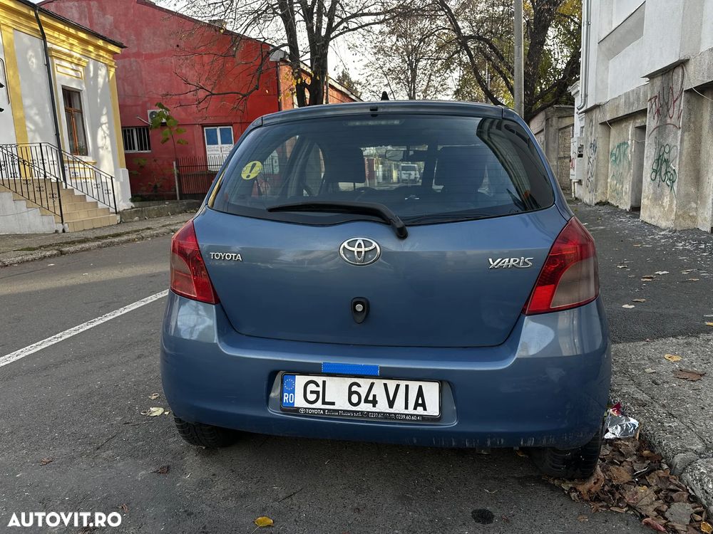 Toyota Yaris 1.3 Luna - 3