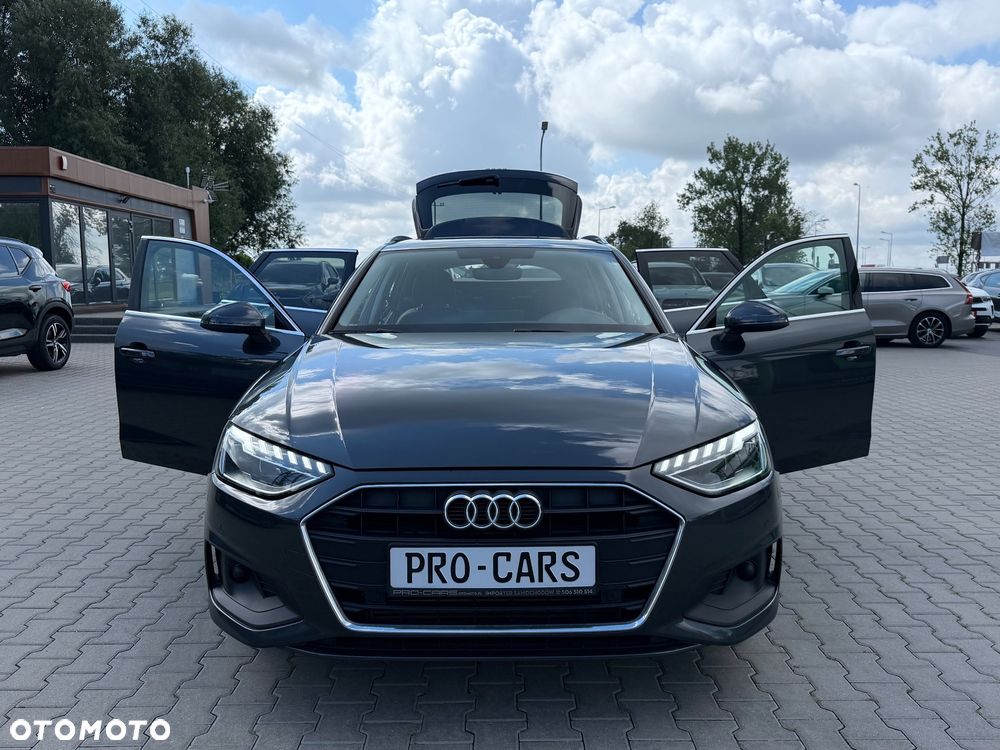 Audi A4 Avant - 16