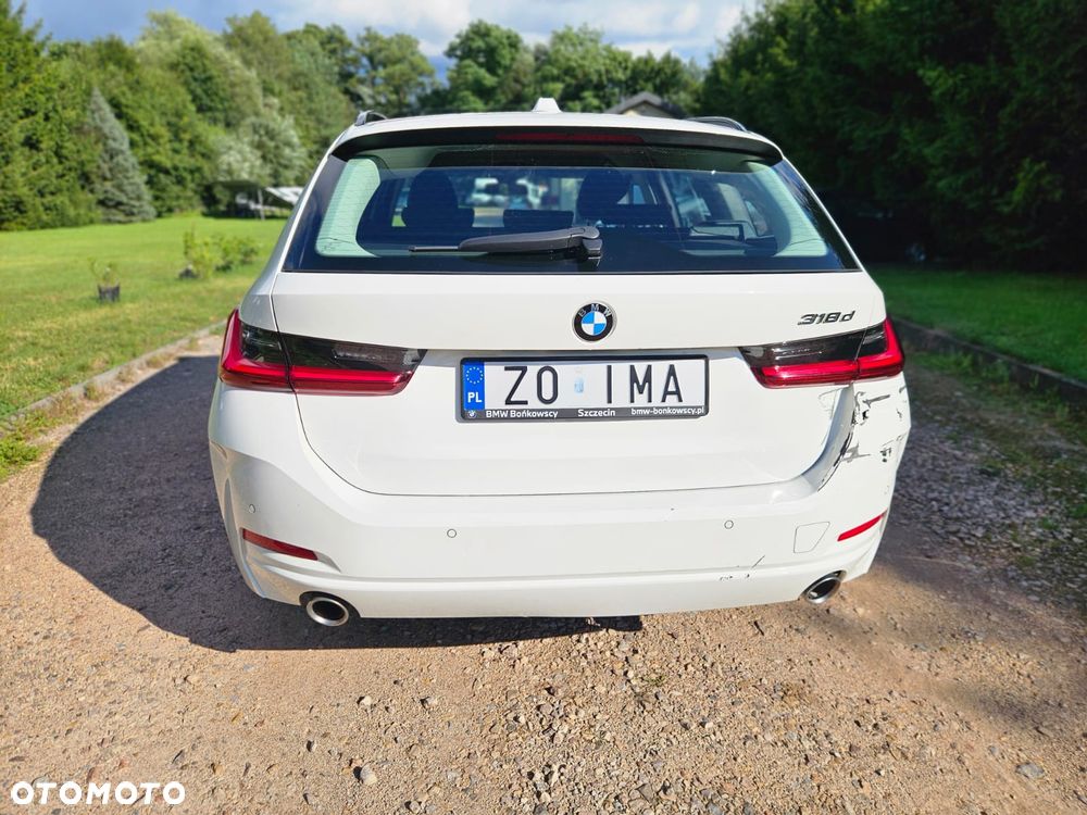 BMW Seria 3 318d mHEV M Sport - 10