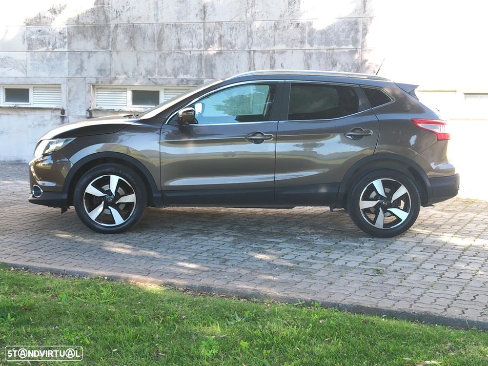 Nissan Qashqai 1.5 dCi Tekna Sport 18 129g - 12
