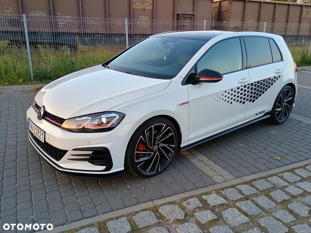 Volkswagen Golf 2019 photo 2