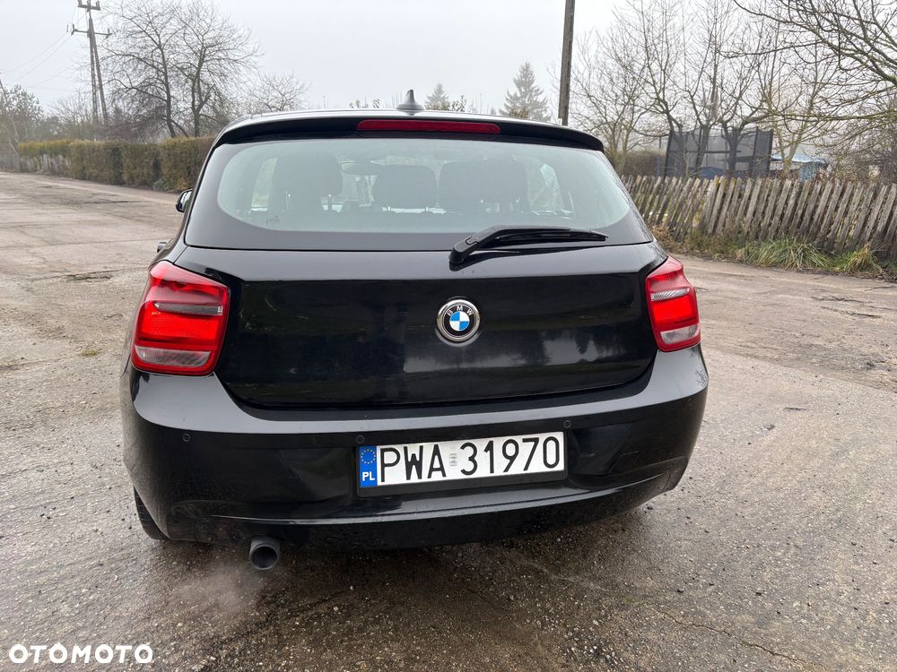 BMW Seria 1 118i - 6