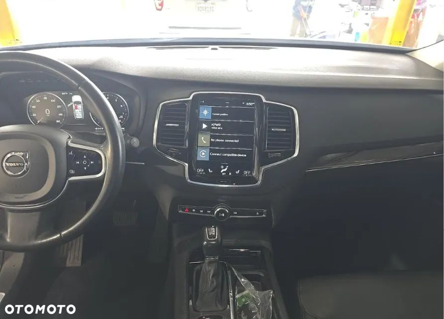 Volvo XC 90 T6 AWD Momentum - 9