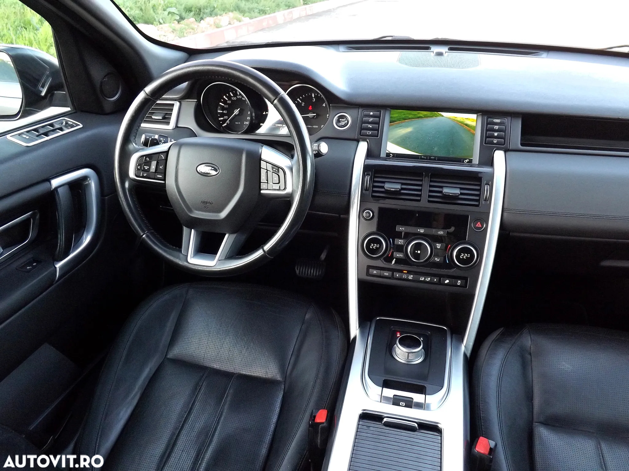 Land Rover Discovery Sport 2.0 l TD4 HSE Luxury Aut. - 14