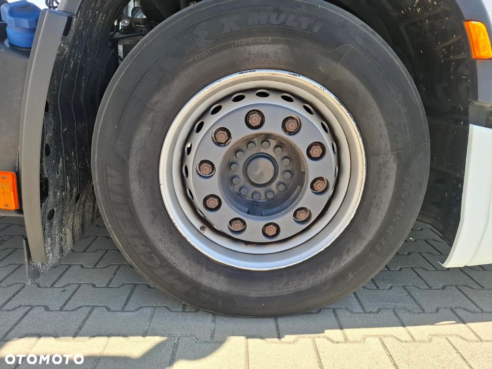 Iveco S-WAY - 19