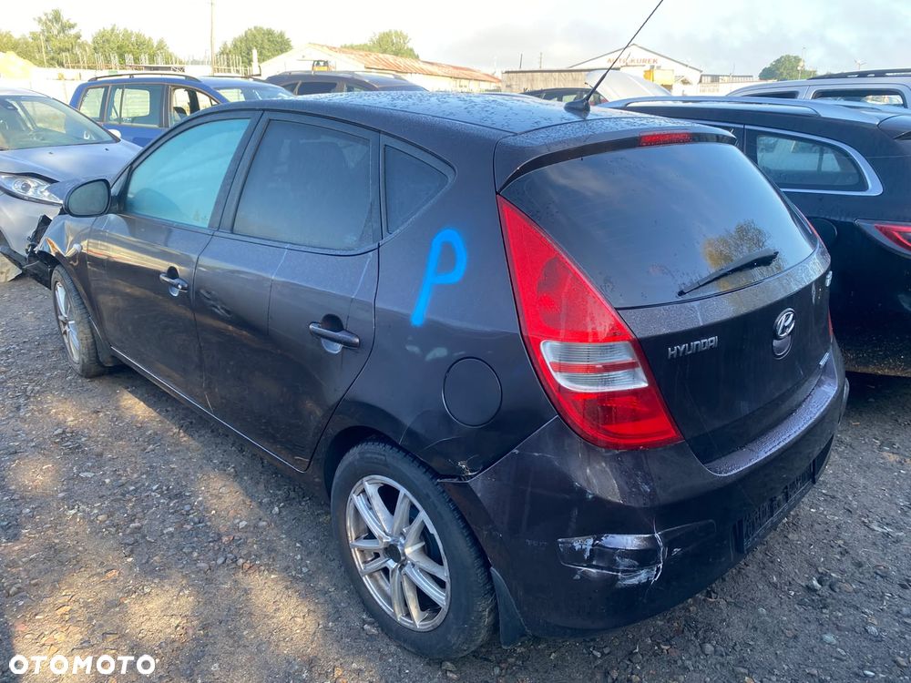 227 / Hyundai I30 / Na części / - 1