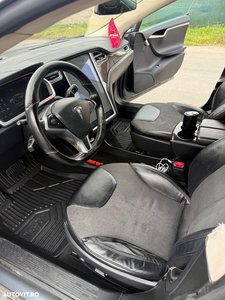 Tesla Model S Standard - 27