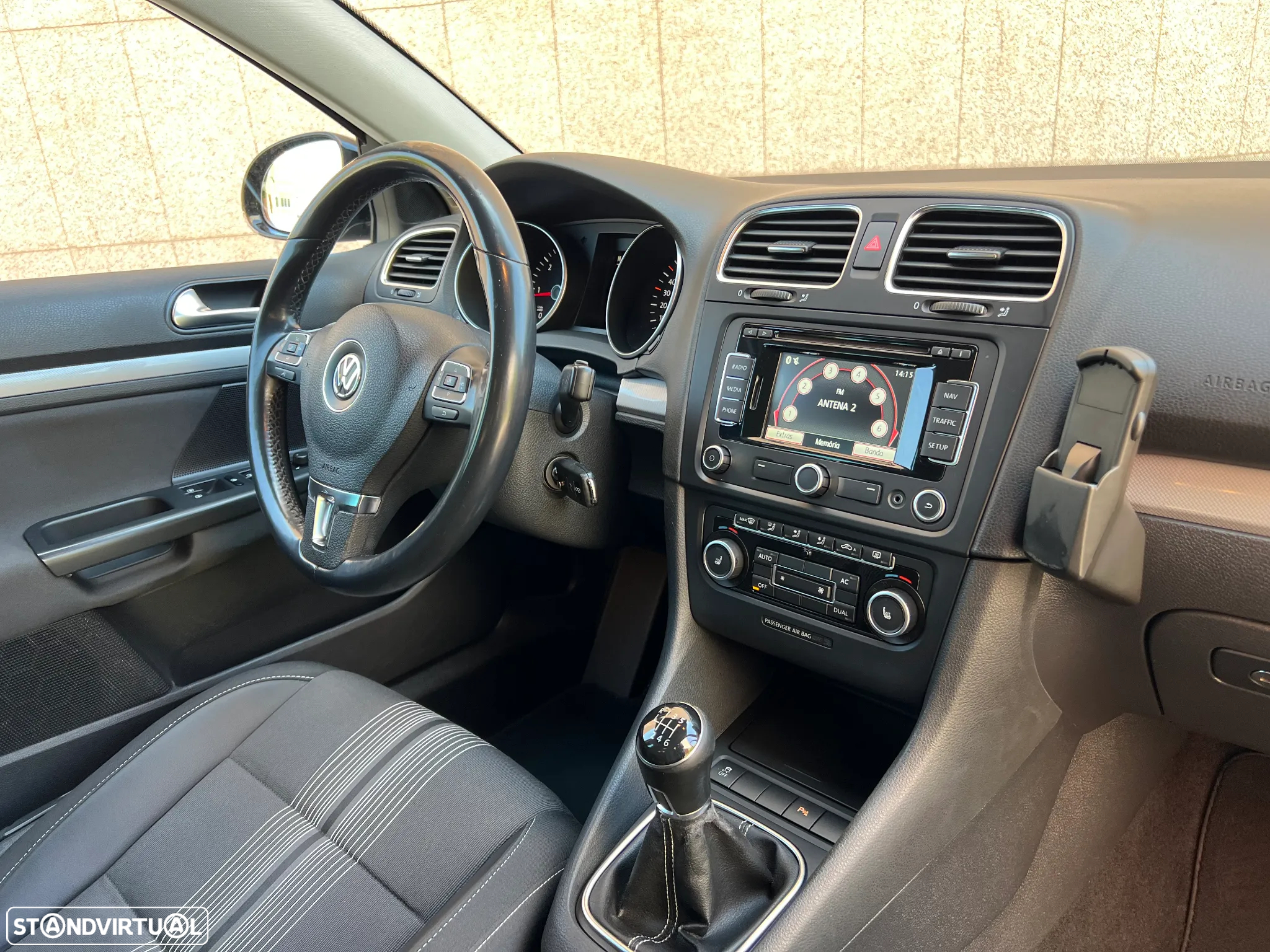 VW Golf Variant 2.0 TDi Highline - 25