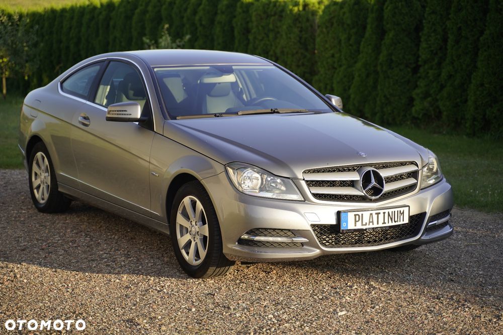 Mercedes-Benz Klasa C 180 BlueEFFICIENCY - 2