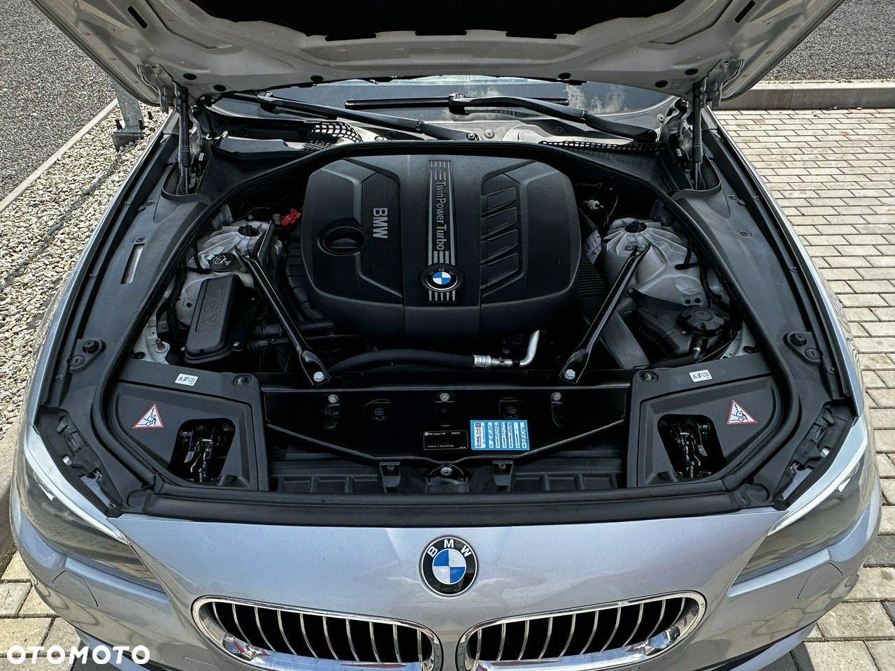 BMW Seria 5 525d Touring - 29