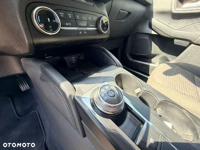 Ford Kuga 2.5 FHEV FWD Titanium - 22
