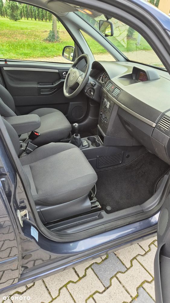 Opel Meriva - 10