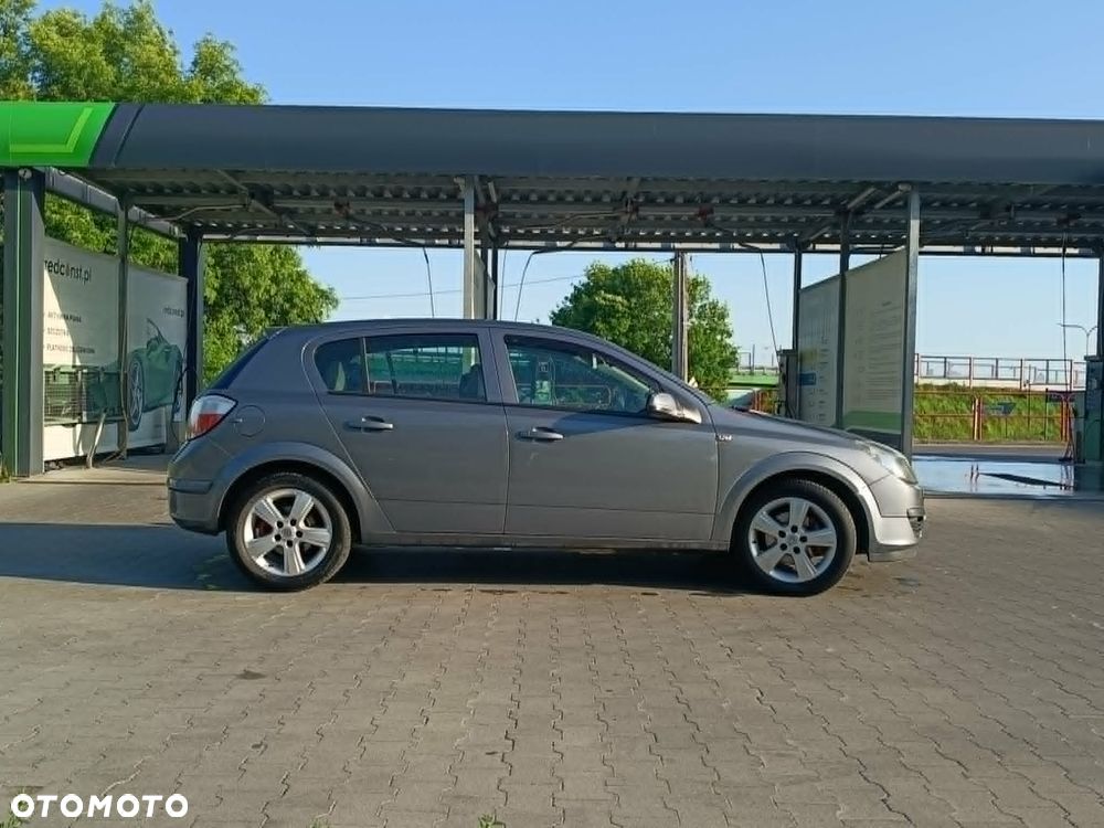 Opel Astra 1.3 CDTI Enjoy - 4