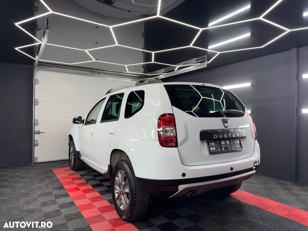 Dacia Duster dCi 110 FAP 4x2 Prestige - 2