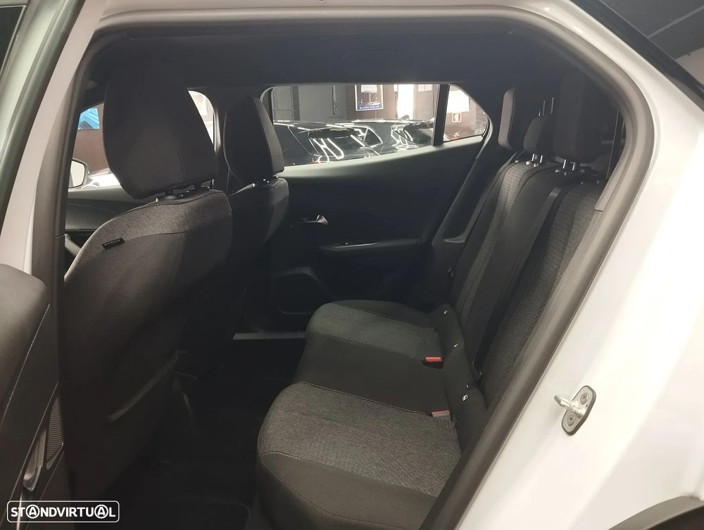 Peugeot 2008 1.2 PureTech Style - 12