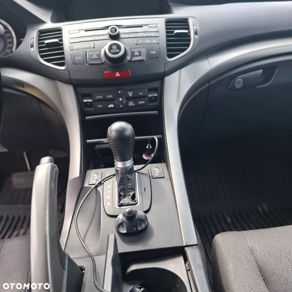 Honda Accord 2.0 Automatik Elegance - 11