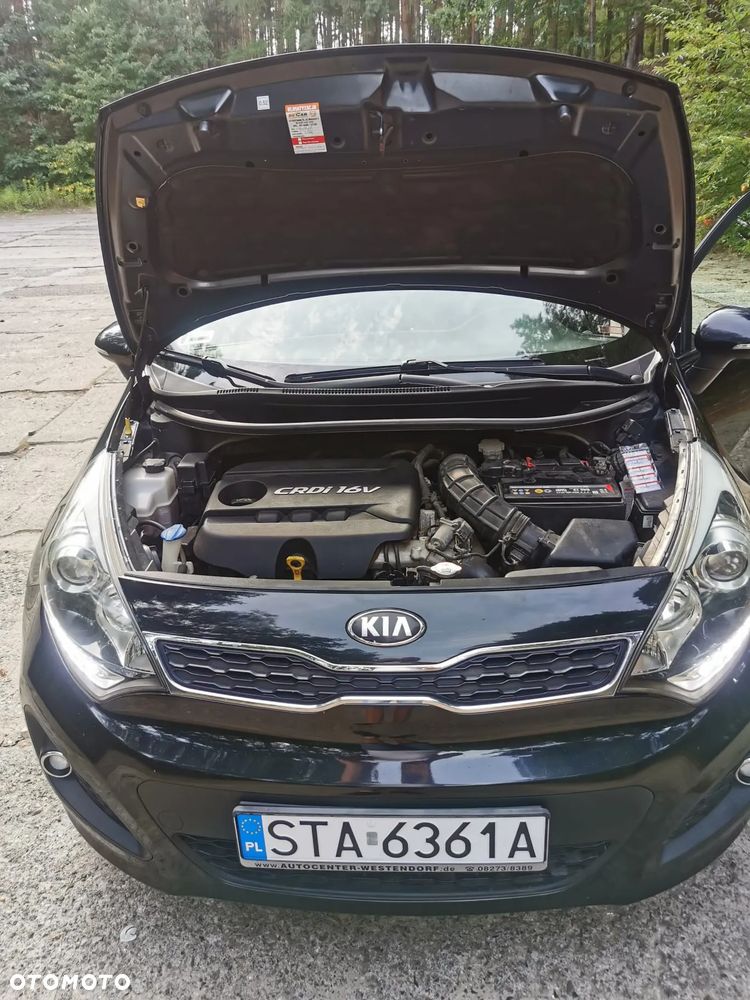 Kia Rio - 11