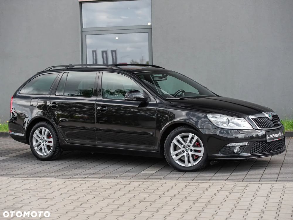Skoda Octavia 2.0 TSI DSG RS - 14