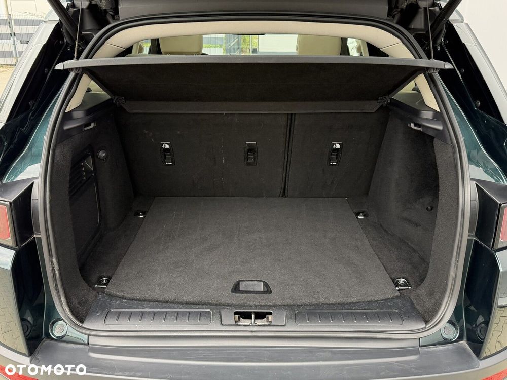 Land Rover Range Rover Evoque - 22