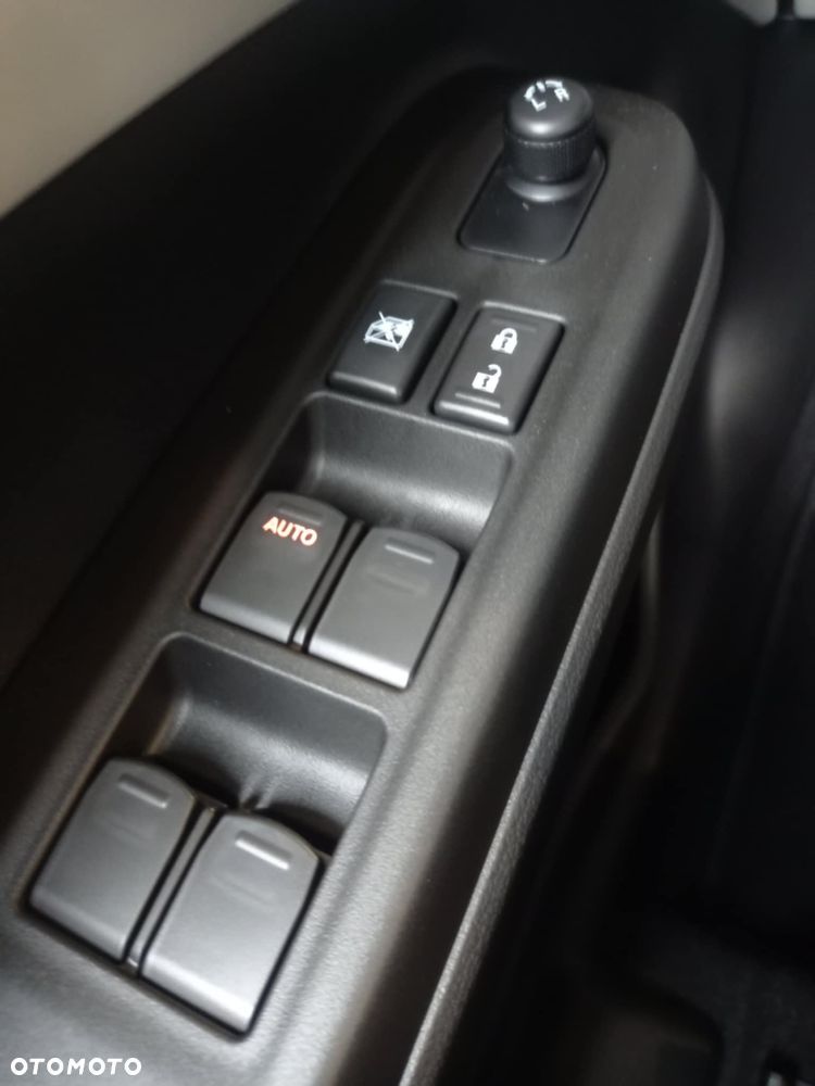 Suzuki Swift 1.2 Dualjet SHVS Premium Plus CVT - 14