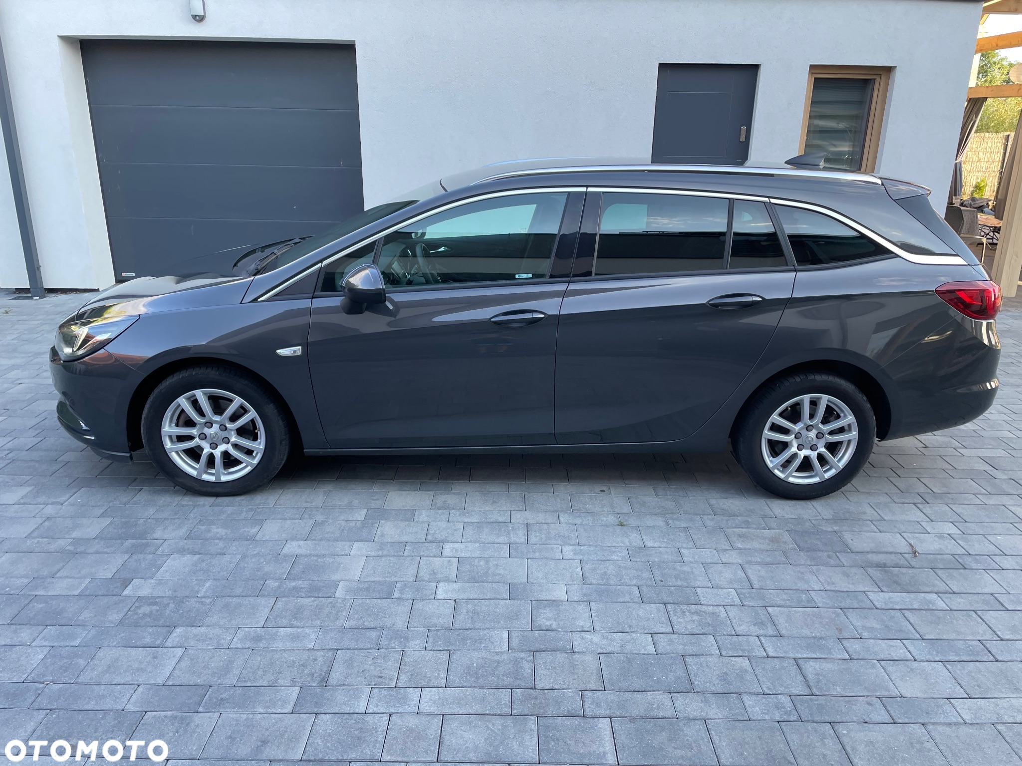Opel Astra 1.6 D (CDTI) Start/Stop Innovation - 6