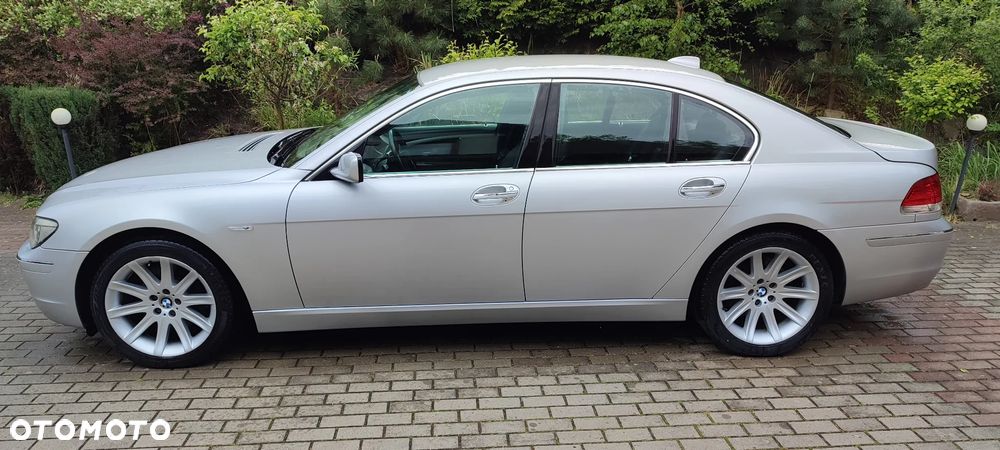 BMW Seria 7 - 1