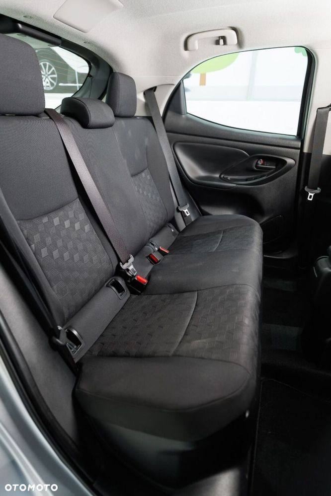 Toyota Yaris - 20