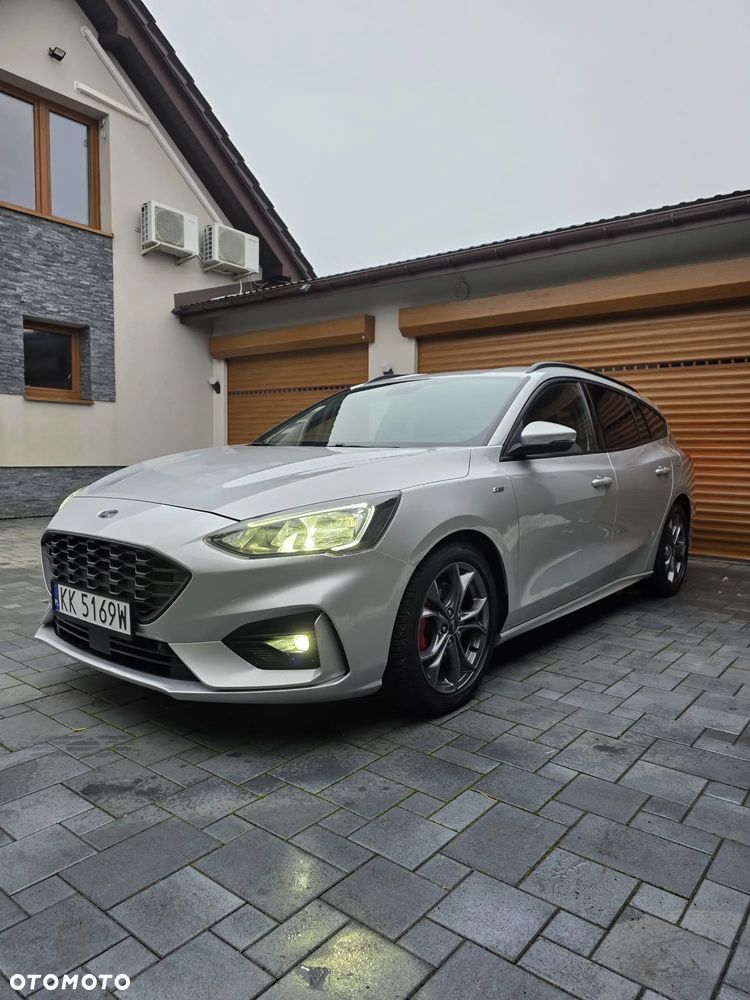 Ford Focus 1.5 EcoBlue Start-Stopp-System ST-LINE DESIGN - 5