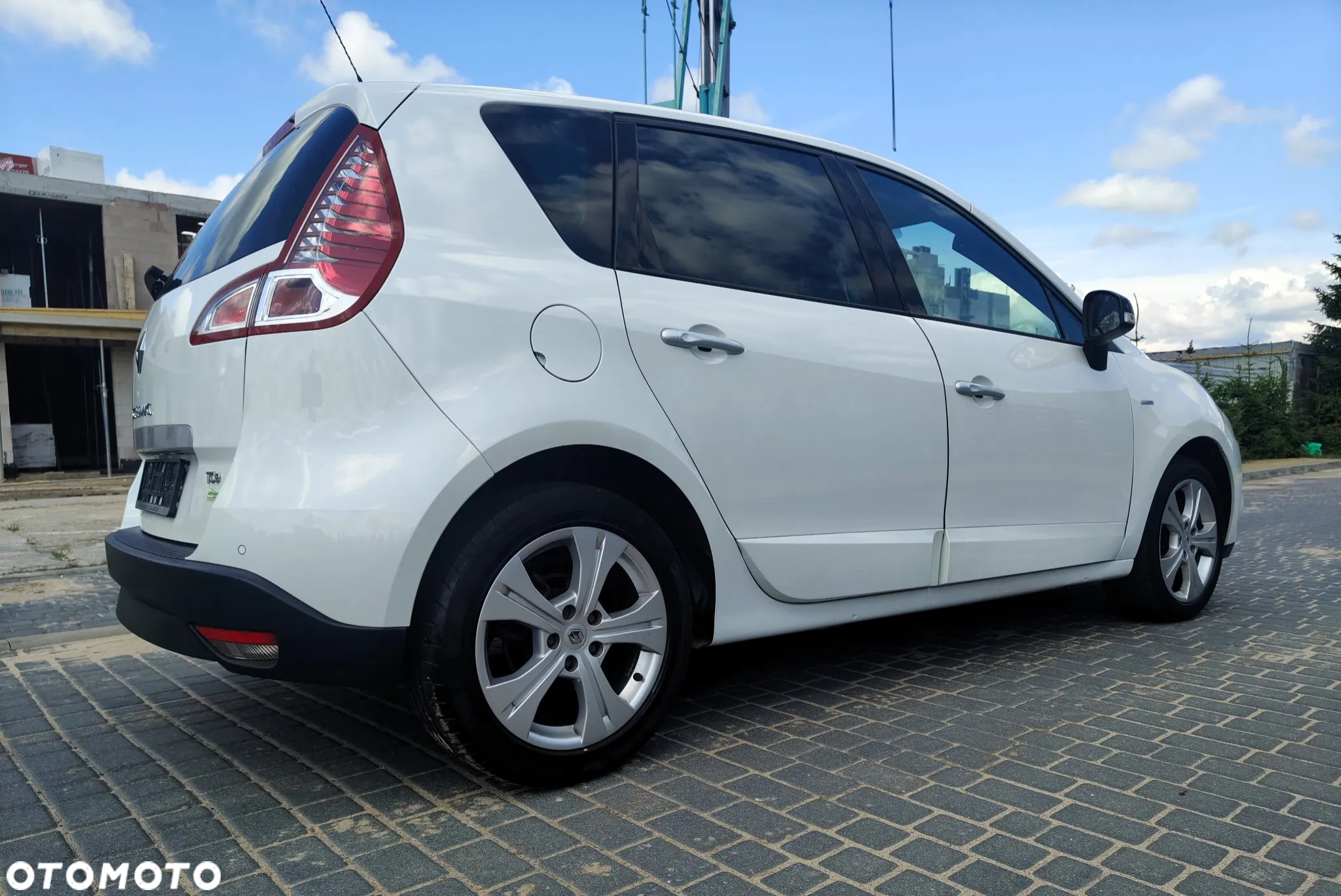 Renault Scenic TCe 130 Bose Edition - 9