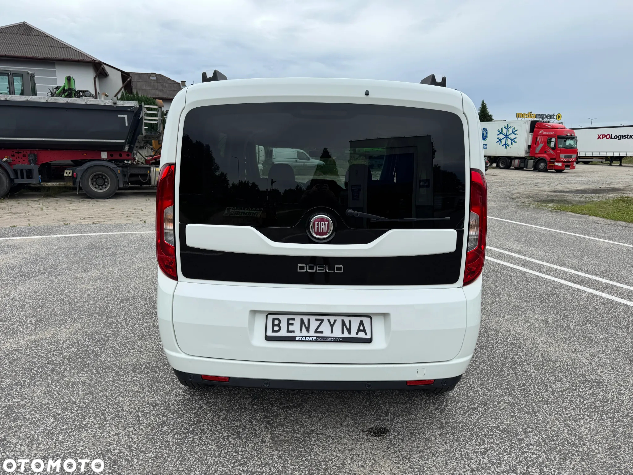 Fiat Doblo 1.4 T-Jet 16V Dynamic - 28