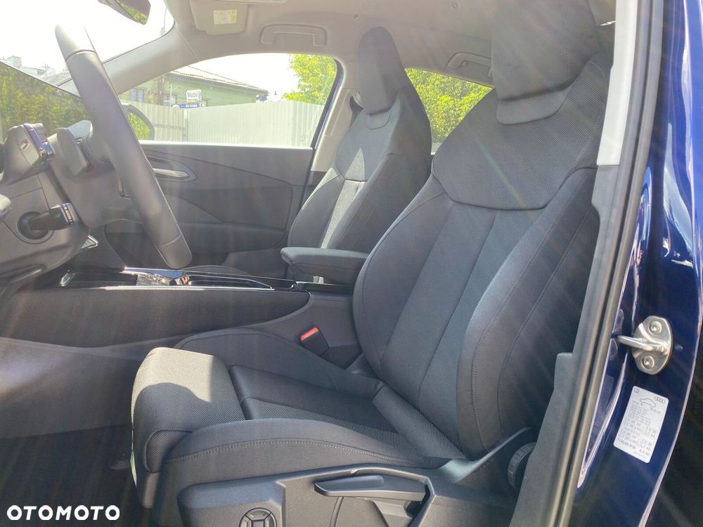 Audi Q3 Sportback - 13