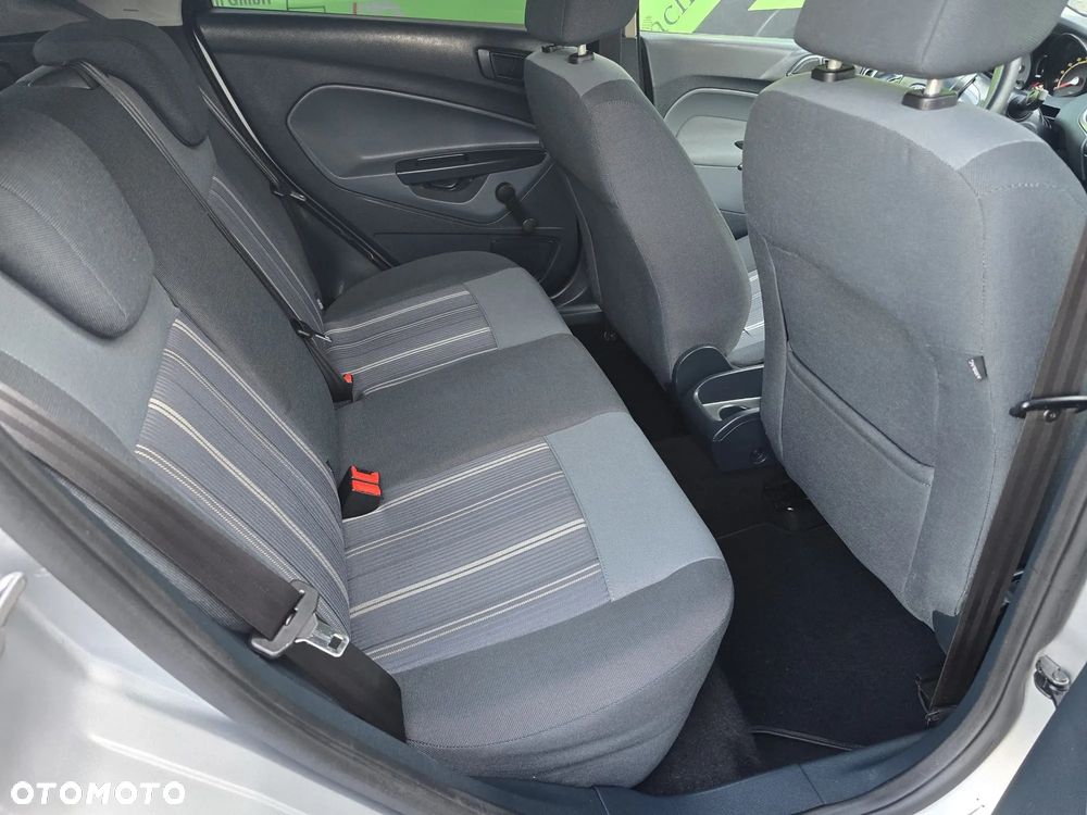 Ford Fiesta 1.25 Trend EU5 - 27