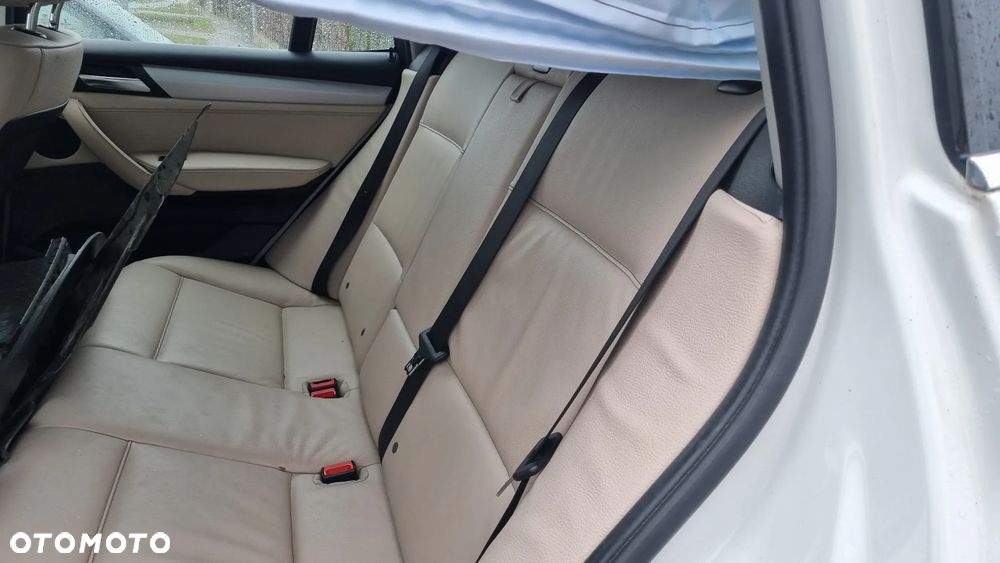 BMW X3 xDrive35d xLine sport - 27