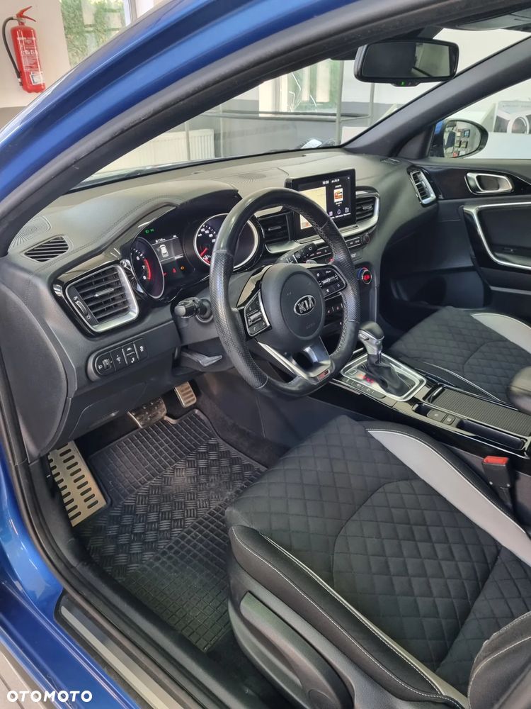Kia Ceed 1.4 T-GDI GT-Line DCT - 9