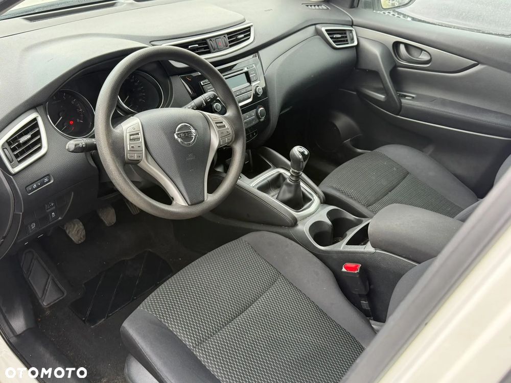 Nissan Qashqai - 12