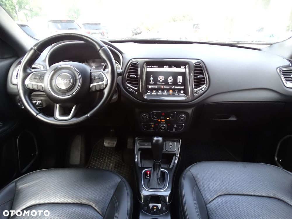 Jeep Compass - 15