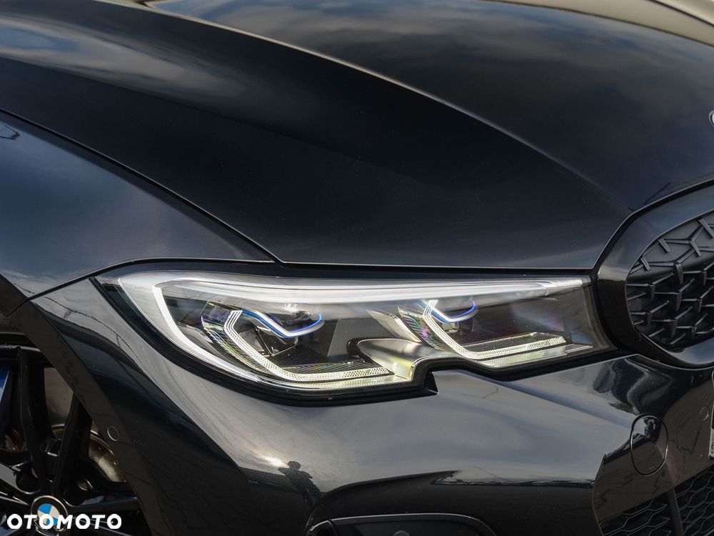 BMW Seria 3 M340i xDrive sport - 13
