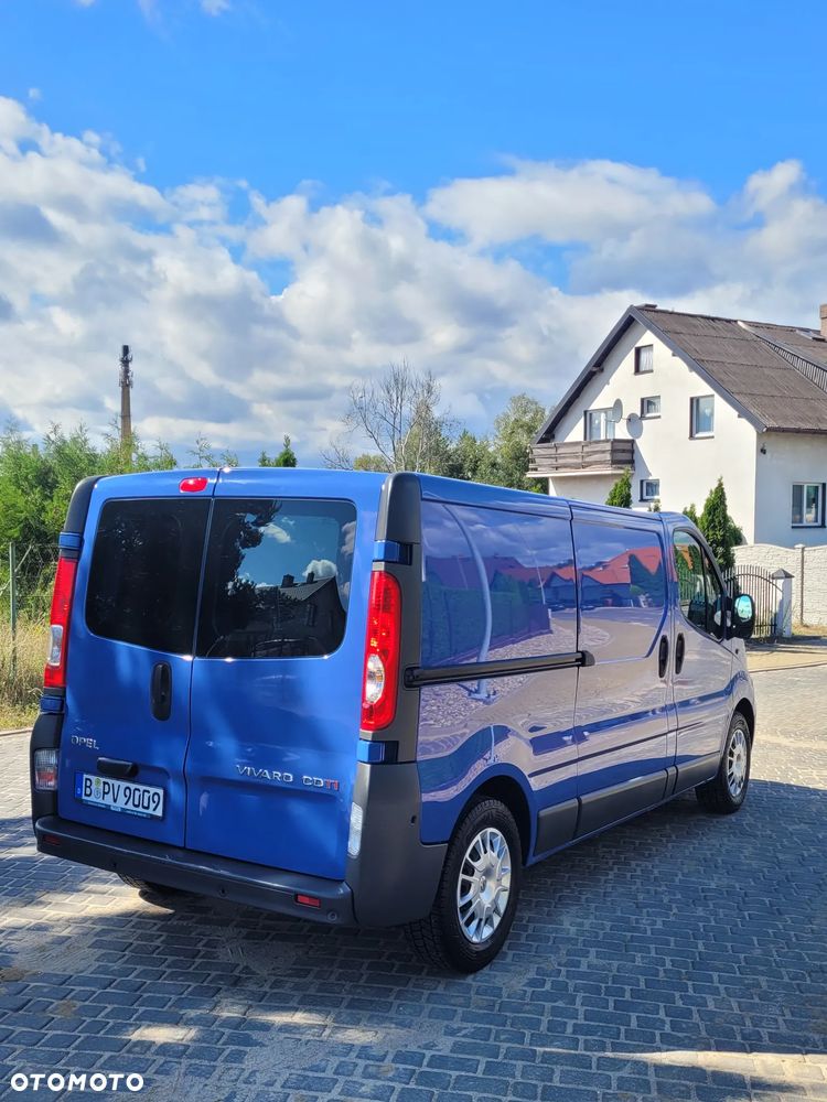 Opel Vivaro - 4