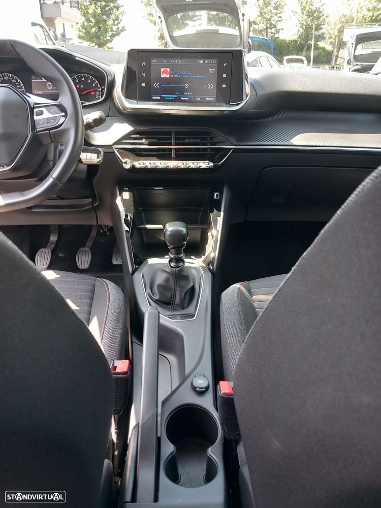 Peugeot 2008 1.2 PureTech Active - 8