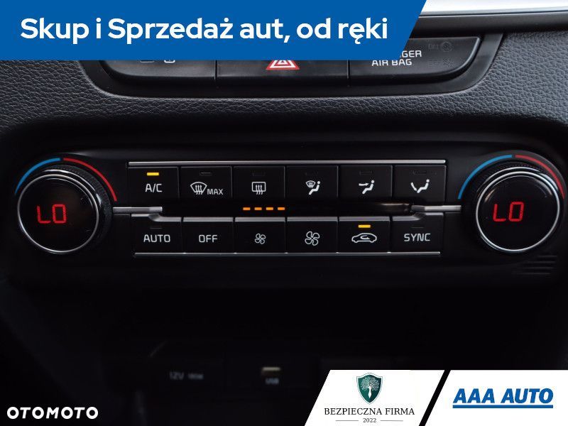 Kia XCeed - 15