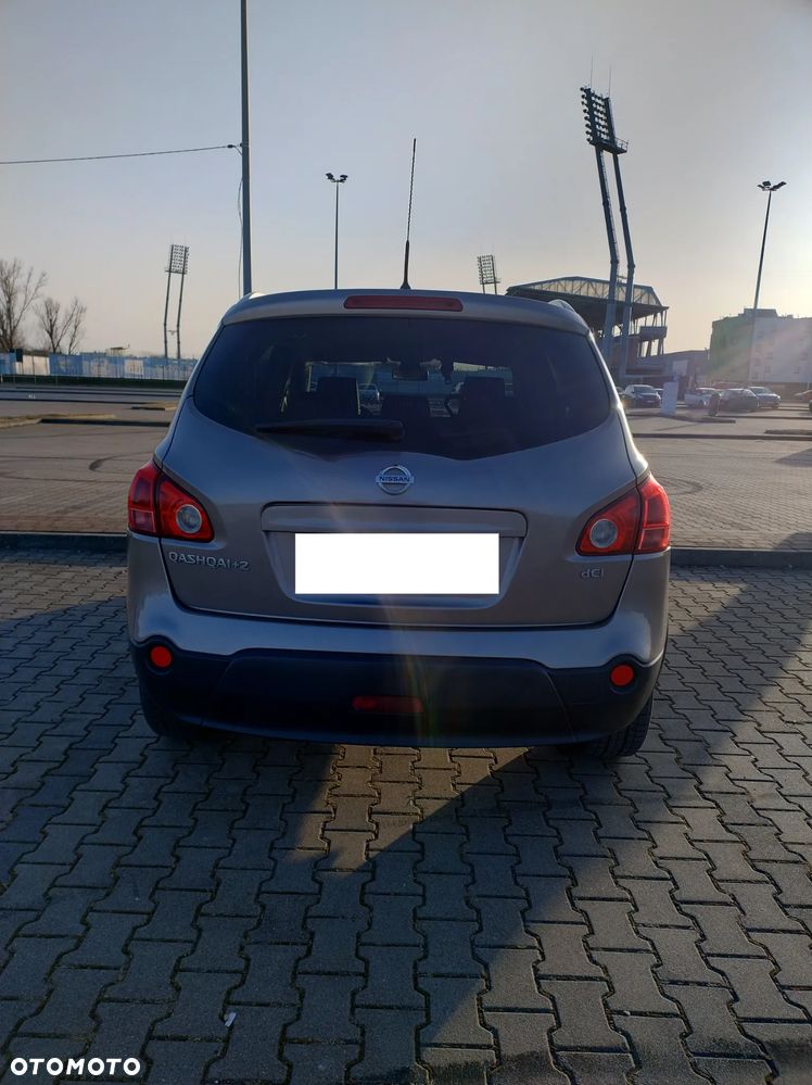 Nissan Qashqai+2 2.0 dCi Tekna Premium - 2