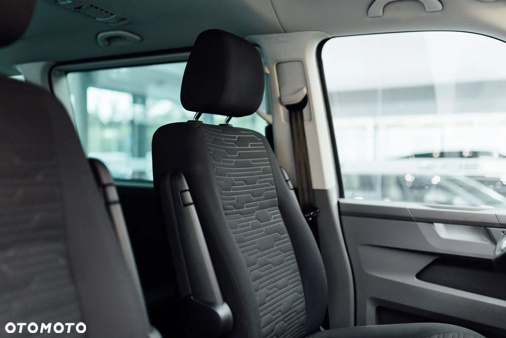Volkswagen Caravelle - 29