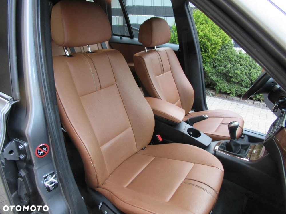 BMW X3 2.0d - 12