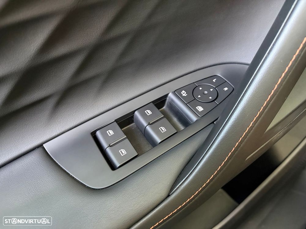 MG HS 1.5 Plug-in Hybrid Luxury - 16