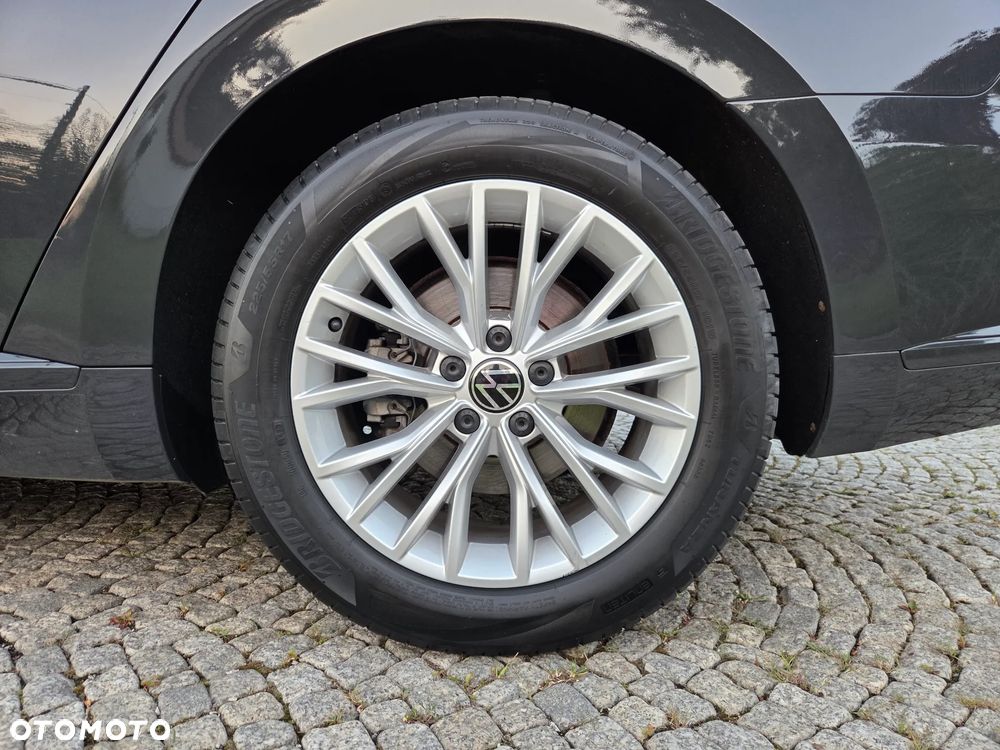Volkswagen Arteon 2.0 TDI SCR Essence DSG - 31